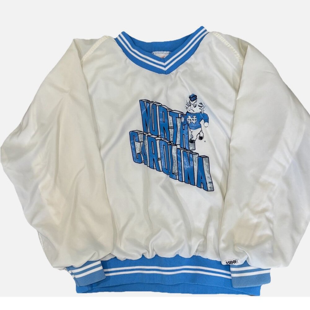 VINTAGE 90s UNC TAR HEELS NYLON WARM UP PULLOVER XL MADE IN USA BIKE ATHLETIC